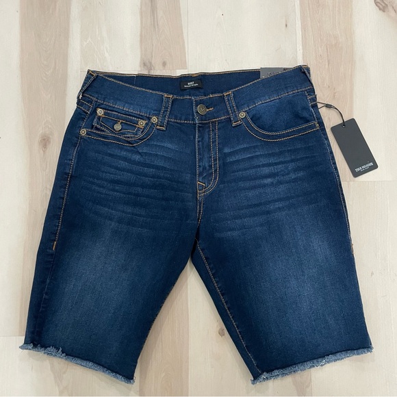 NWT True Religion Mens 34 Jean Shorts Ricky Relaxed Straight Flap Big T Dark Raw - Picture 2 of 11